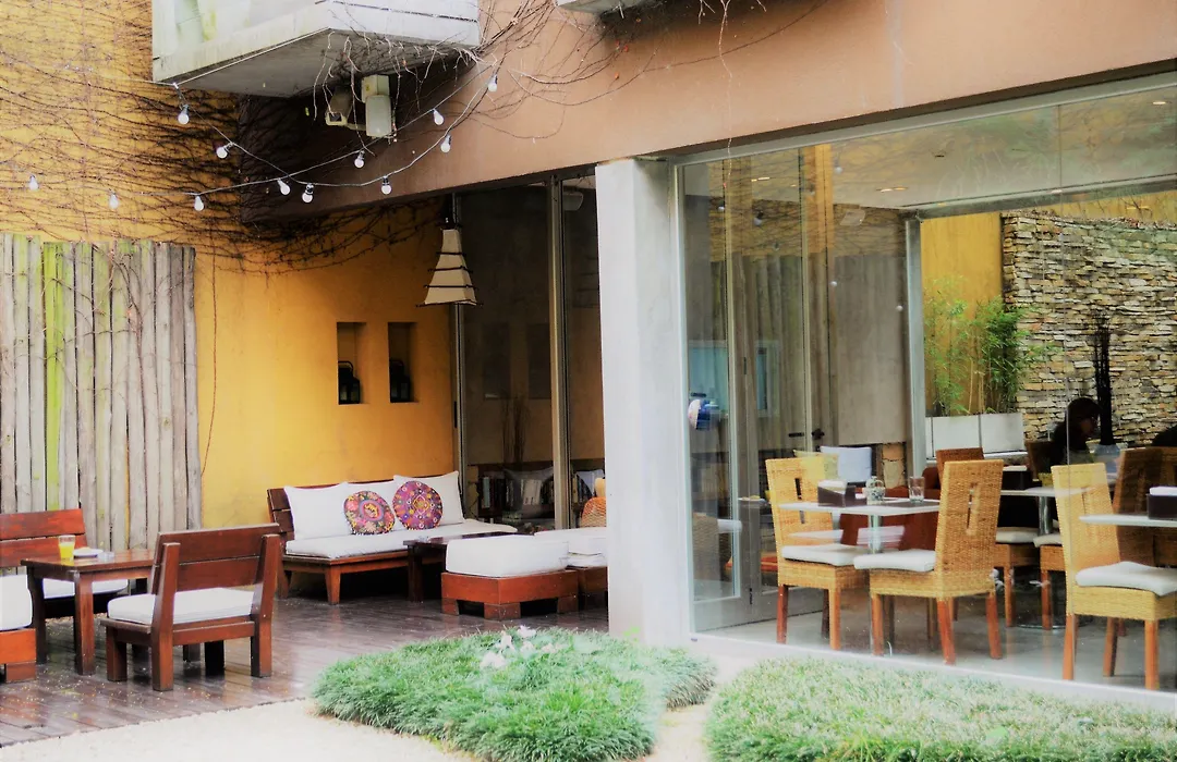 Mine Hotel-1